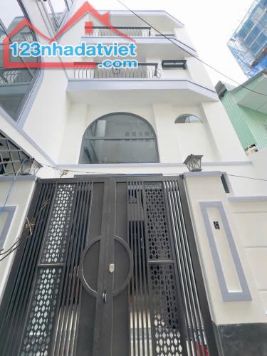 Nhà Vườn Lài, 2 tầng, 51m2, khu thuận tiện kinh doanh, hẻm xe hơi - Giá 5,8 tỷ