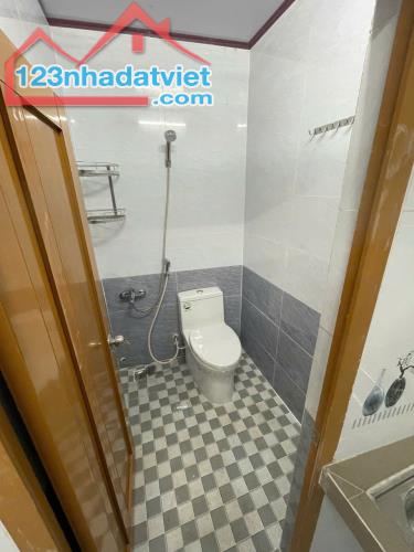 Phòng trọ mới xây 2,7 triệu có Máy Lạnh mặt tiền hẻm Đường 3/2 gần Cầu Đầu Sấu - 4