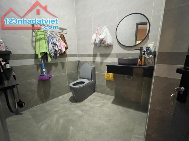 BÁN NHÀ HẺM XE HƠI 5M ĐƯỜNG 339 - 71M2 NGANG 6M, 3 TẦNG, 4PN, PHƯỚC LONG B, QUẬN 9 - 5