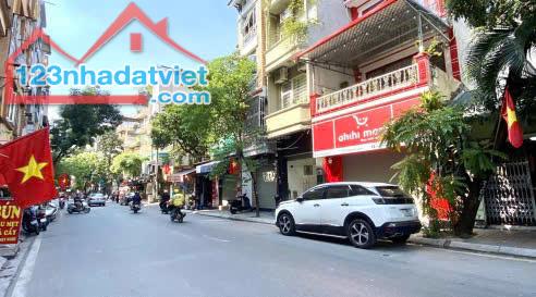 Bán nhà măttj phố Thuỵ Khuê. 2 mặt thoáng giá rẻ