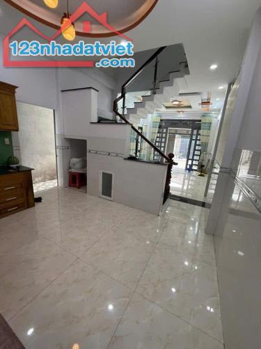 Chỉ 5.95 Tỷ TL! 65M², 3 Tầng/3P.Ngủ, HẺM XE HƠI, Lê Văn Thọ Gò Vấp! - 1
