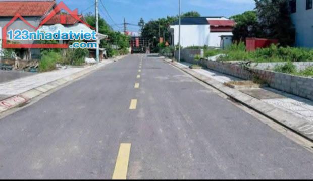 Ba mẹ tôi cần bán lô đất thổ cư ở Củ Chi TP HCM. DT 100m2 (5x20m) full thổ cư giá 1tỷ3 - 1