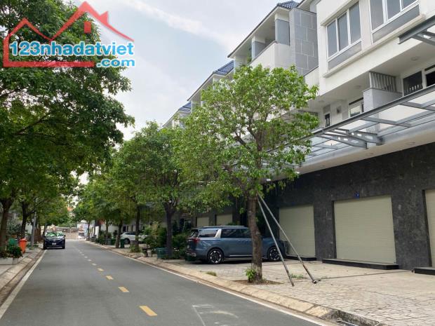 Bán căn shophouse khu Biệt Thự Văn Hoa - 13 tỷ - 1