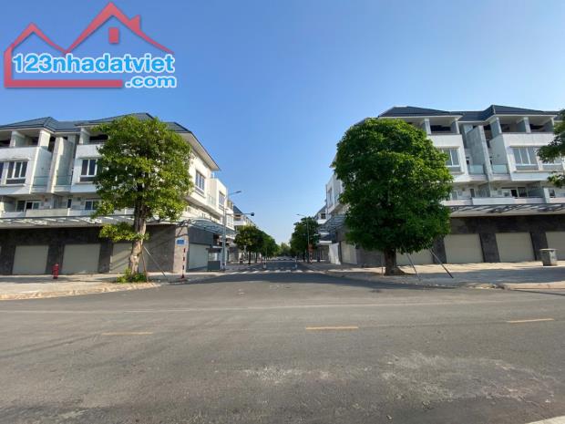 Bán căn shophouse khu Biệt Thự Văn Hoa - 13 tỷ - 5