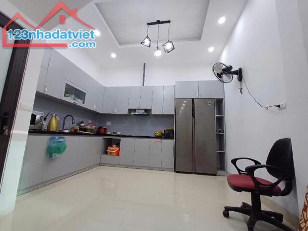 Siêu phẩm giá rẻ nhất Đông Thiên – Vĩnh Hưng, 59m2, 5.5 tỷ. - 2