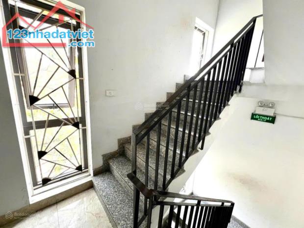 BÁN NHÀ MẶT PHỐ AN DƯƠNG VƯƠNG 5 TẦNG 130M2 MẶT TIỀN HƠN 6M THANG MÁY KINH DOANH, VĂN - 4