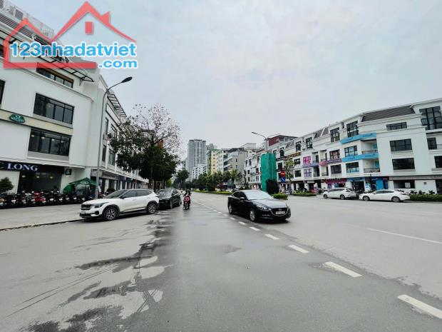 Bán 95m - 5 Tầng - 6m.Mạt Tiền. ( Vinhomes Hàm Nghi ) Nam Từ Liêm