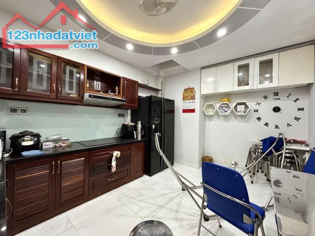BÁN NHÀ MT PHAN ĐĂNG LƯU - 7M - P5 PHÚ NHUẬN - 5 TẦNG - 6PN LỚN - KÌNH DOANH ĐA NGÀNH