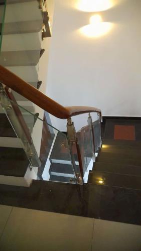 GẤP BÁN GIẢM 1 TỶ --Hồ HỌC LÃM --60M2 --4 TẦNG --HXT - 2
