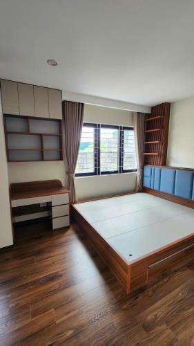 SIÊU HIẾM, CÓ 102: NHÀ 5 TẦNG, THANG MÁY, 6 NGỦ, 2 MẶT THOÁNG, DT: 43M2; CÁCH Ô TÔ 9M; TRU - 3