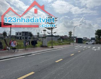 BÁN ĐẤT BIỆT THỰ XÃ AN VIÊN, 218.5m2/380m2, GIÁP MẶT ĐƯỜNG HUYỆN 92, HAI MẶT ĐƯỜNG, ĐÔNG N - 2