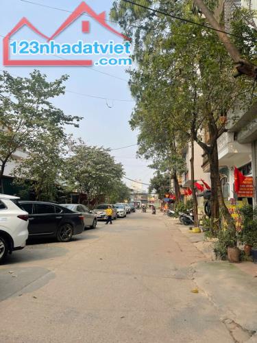 HIẾM HOÀNG VĂN THÁI THANH XUÂN 65M2*5T Ô TÔ VÀO NHÀ KINH DOANH ĐỈNH GIÁ ĐẦU TƯ.