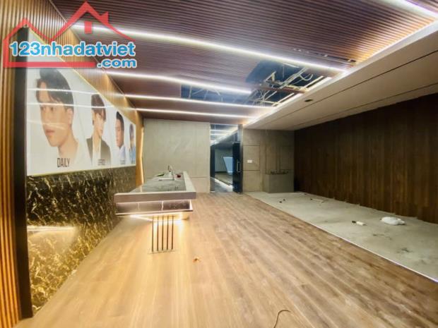 Bán nhà Mặt tiền Phan Huy Ích - phường 15, Tân Bình,  7.5x54m, 2 Tầng, chào 69 tỷ - 4