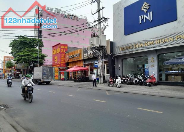 Mặt tiền 108m2 Nguyễn Ảnh Thủ Hiệp Thành Quận 12 TP. Hồ Chí Minh có 8,8 tỷ