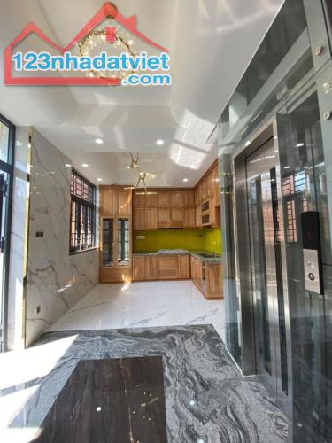 Bán nhà mặt phố Q.9, 90m², 4 tầng, 10.3 tỷ, sổ hồng - 2