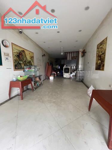 Bán nhà mặt phố Minh Khai, Hai Bà Trưng  40m 5T - KD đắc địa, vỉa hè lớn  TTTM Chợ Mơ, - 2