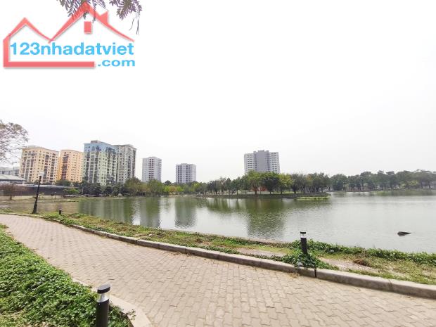 NHÀ MỚI ĐẸP LONG LANH - FULL NỘI THẤT - 50M RA HỒ ĐỀN LỪ - NGÕ THÔNG, Ở SƯỚNG! - 3