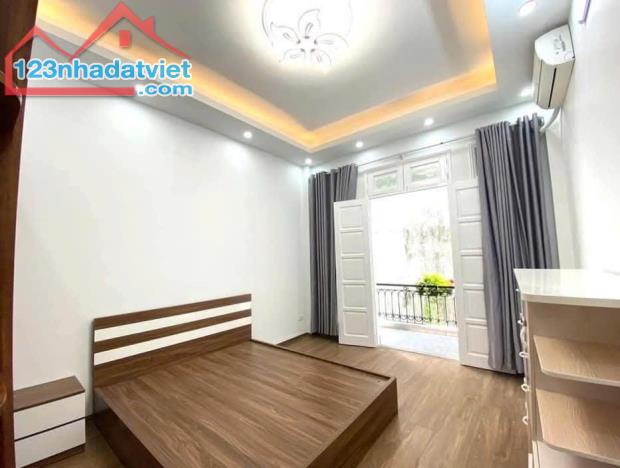 Nhà đẹp ở ngay Xuân Phương 43m x 5T MT 4,1 Ô TÔ gần, ở sướng 7,5 tỷ - 2