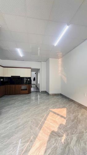 Bán nhà 3 tầng ngõ phố Yết Kiêu, ph Hải Tân, TP HD, 90.6m2, hướng tây bắc, 4 ngủ, chỉ 2.5x - 4