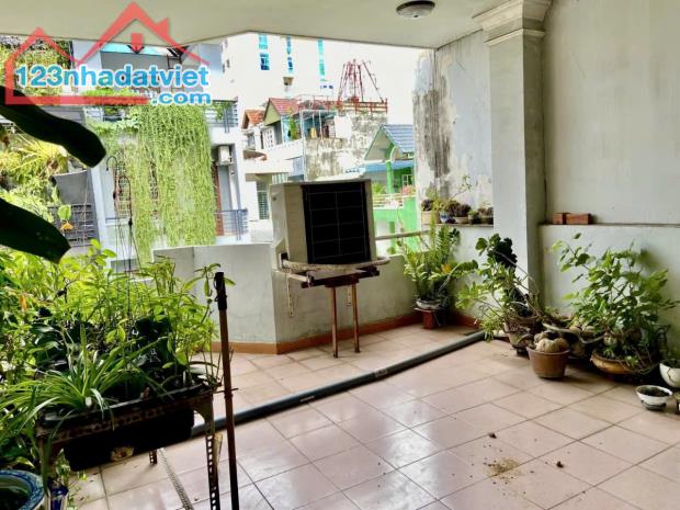Cần Bán Gấp MTKD Phan Văn Trị P5 , 10m x 19m , 4 Lầu ,Giá 18,8 tỷ Thương Lượng Mạnh. - 2