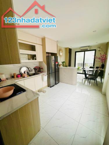Siêu phẩm Trường Chinh Ô tô đỗ cửa DT 40 m2,  5 Tầng, Giá nhỉnh 14 tỷ - 2