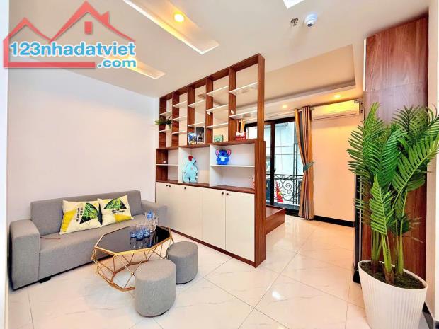 Tòa CCMN 7 tầng thang máy Cầu Giấy, 11 phòng full nội thất, DT 65tr/1 tháng giá chỉ 11 tỷ - 1