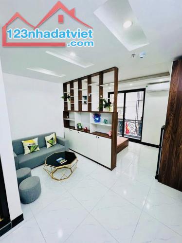 Tòa CCMN 7 tầng thang máy Cầu Giấy, 11 phòng full nội thất, DT 65tr/1 tháng giá chỉ 11 tỷ - 2