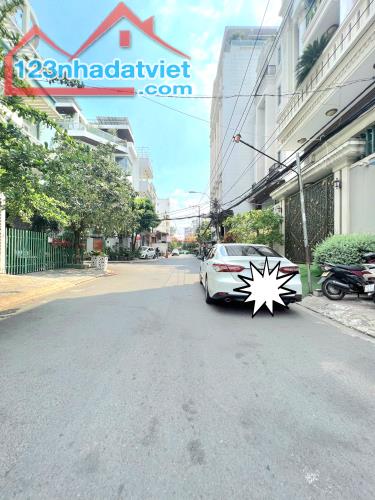 Bán Nhà 68m2 x 5 Tầng Đường Số Tân Quy Sát Nguyễn Thị Thập ,Nhĩnh 11 Tỷ(TL)