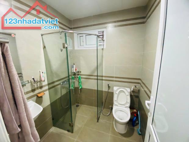 Cho thuê căn hộ 1 ngủ tách bếp giá chỉ 6tr tại KĐT Waterfront - 4