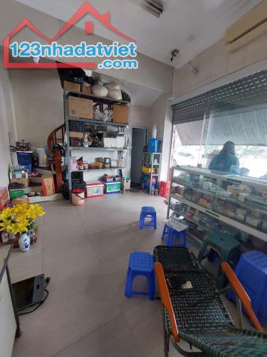 MẶT PHỐ TRỊNH ĐÌNH CỬU, MẶT TIỀN 6M, VỈA HÈ SIÊU RỘNG 30m2 chỉ 7.8 tỷ