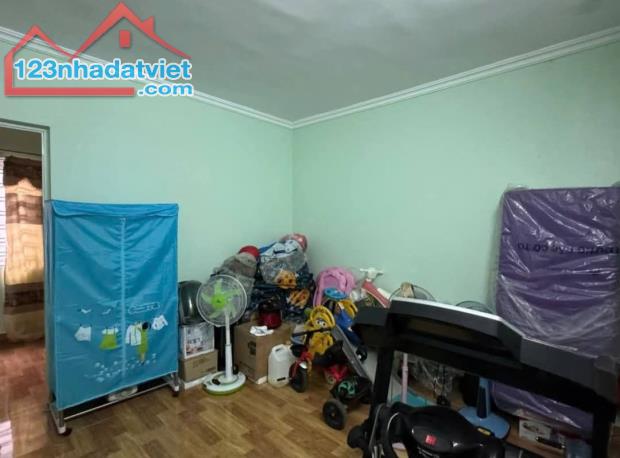 Bán nhà Ngô Gia Tự, Đằng Lâm, Hải An, Hải Phòng. 3,5 tầng, 42m2, 2,19 tỷ. Ngang 3,7m, d2 - 3