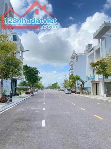 Bán Bất Động Sản Giá Rẻ Nhất Tại Khu Biệt Thự Đại Phú Gia & Phú Gia Riverside - LH 0939.81 - 4