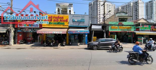 Cần bán nhà mặt tiền 277 Nguyễn Duy Trinh, P. Bình Trưng Tây, Quận 2, Giá 15 tỷ - 2