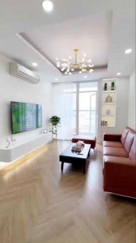 Bán gấp căn góc 3PN 95m2 tầng trung view hồ đẹp nhất A10 Nam Trung Yên full nội thất - 1