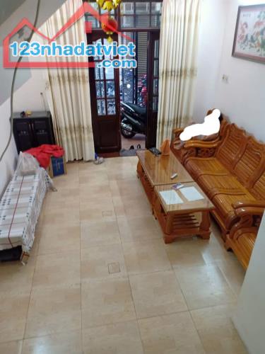 Cho thuê nhà nguyên căn đường thông từ Tô hiến thành- nguyễn thiện thuật phù hợp làm spa.. - 1