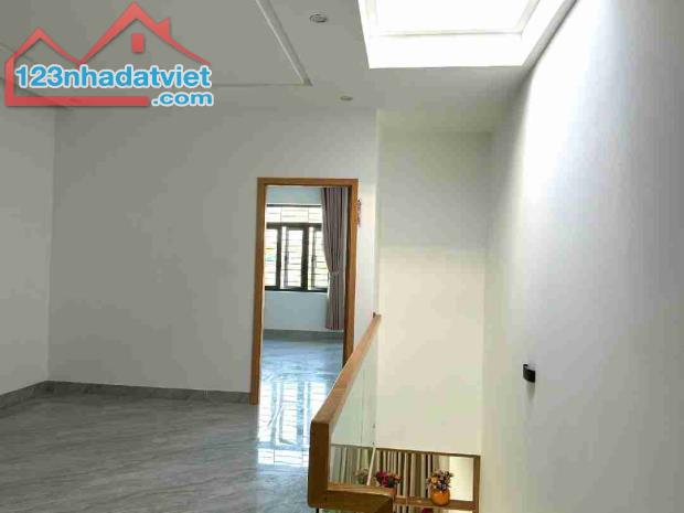 NHỈNH 4 TỶ SỞ HỮU NGAY NHÀ DIỆN TÍCH KHỦNG  HÒA XUÂN - 3