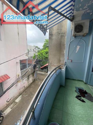 HXH Lê Văn Lương, ngay Lotte Mart (4 x 11m) 2 TẦNG 2PN hơn 4T xíu - 1
