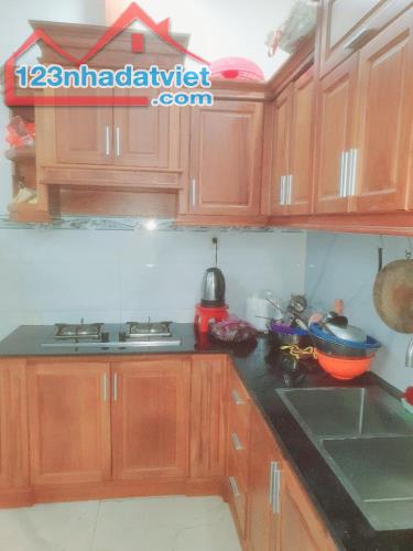Đi định cư cần bán gấp Mặt tiền Nguyễn Oanh P.17 GV, 5 tầng 120m2, cho thuê CHDV 70tr/th - 3