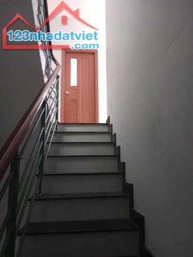 * BÁN GẤP CĂN NHÀ 4 TẦNG 2 MT SÁT LÒ LU, 64M2, GIÁ SỐC 4,5 TỶ! - 2