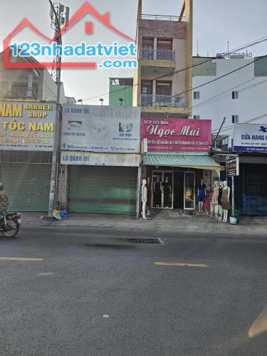 Bán nhà Mặt Tiền Kinh Doanh Nguyễn Ảnh Thủ 67m2, ngang 4m khu vực Sầm uất ngày đêm