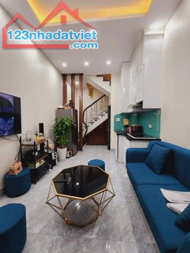 Bán nhà ngõ chợ Khâm Thiên diện tích 17/22m2 4 tầng giá 4.89 tỷ  Nhà mặt ngõ