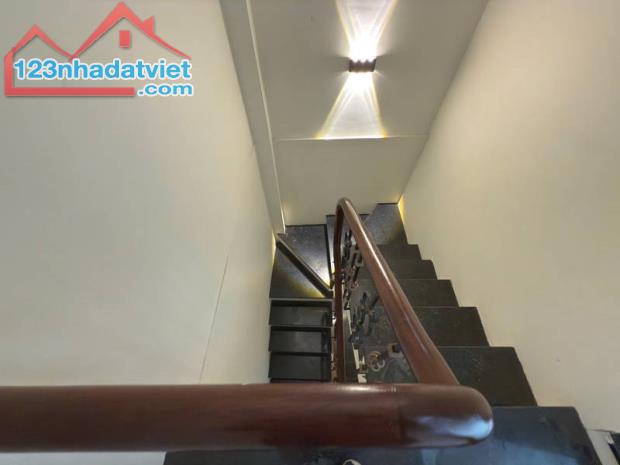 Bán nhà ngõ chợ Khâm Thiên diện tích 17/22m2 4 tầng giá 4.89 tỷ  Nhà mặt ngõ - 4