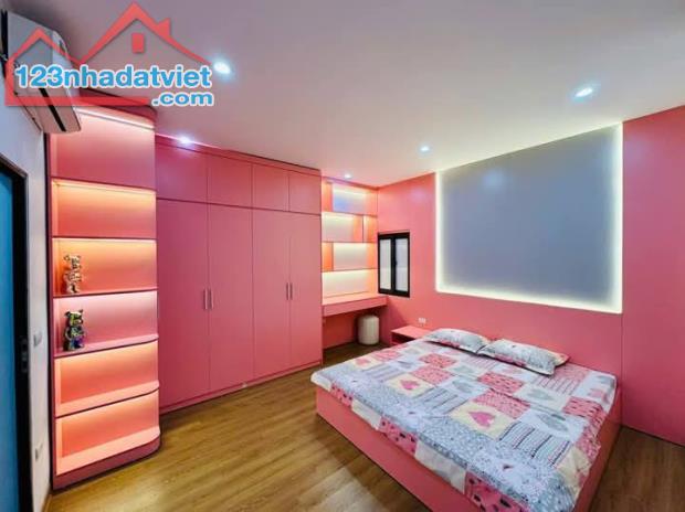 Nhà Đẹp Ô Tô Đỗ Cửa Phương Mai, Đống Đa 41/46 m, 4 tầng, mt 4.2m, giá 11.2 tỷ. - 5