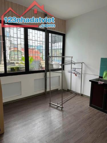 Bán nhà Khuất Duy Tiến, 48m2, 4 tầng, nhà đẹp, ngõ rộng thoáng, 12 tỷ - 4