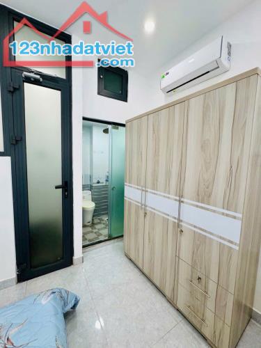 Nhà đẹp 4 tầng Nguyễn Thái Sơn, Phường 7, Gò Vấp, cách hẻm xe hơi 1 căn - 3,5 tỷ còn bớt - 2