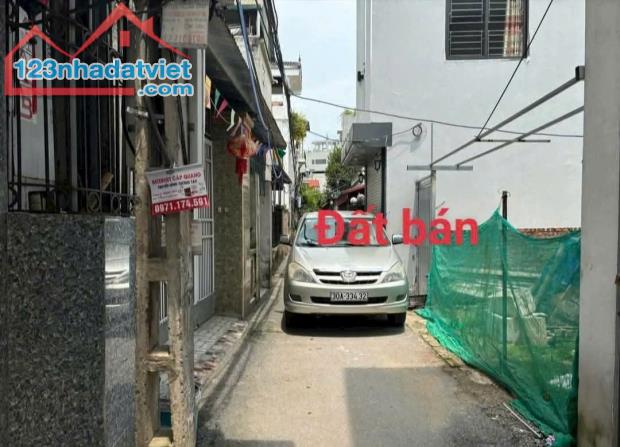 Bán đất THẠCH BÀN, VŨ ĐÌNH TỤNG, LONG BIÊN. Lô góc, Ôtô thông. 55m2 LH 0965858116 - 1