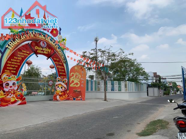 Bán Đất 90m2 Mặt Tiền Đường Hồ Hoà , Phường Tân Phong , Biên Hoà giá 4,7 tỷ - 4