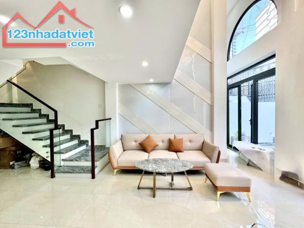 Cần Bán Gấp MTKD Dương Quảng Hàm P5 , 8m x 17m , 4 Lầu ,Giá 19,3 tỷ Thương Lượng Mạnh. - 2