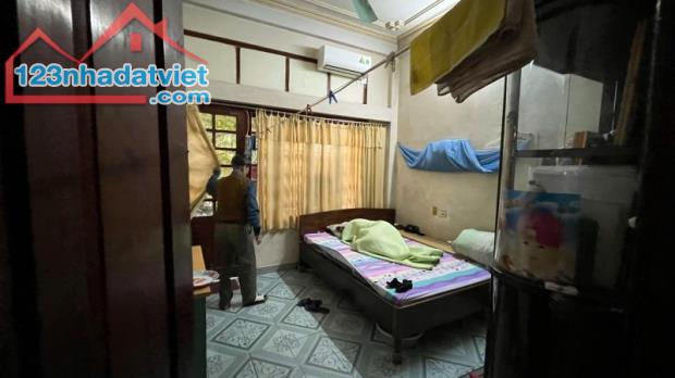 Mặt hồ, vỉa hè, đường ô tô, kinh doanh phố Phương Mai, Đống Đa. 0911554873. - 4