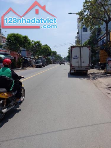 Hàng hiếm, mặt tiền Dương Thị Mười, kinh doanh sầm uất, 25m2, 2 tầng thiết kế đẹp, đang th - 2
